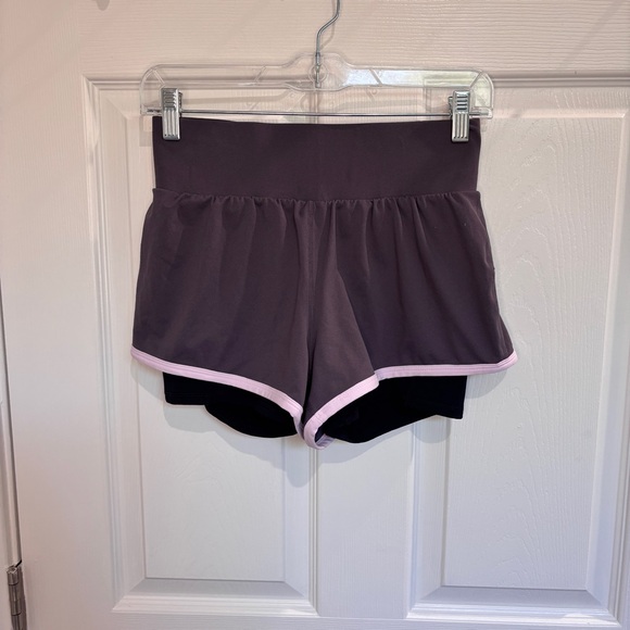 Fabletics Olesia Short - Picture 4 of 8